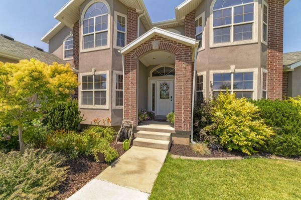 Cost of Transom Window Replacement in Green Bay